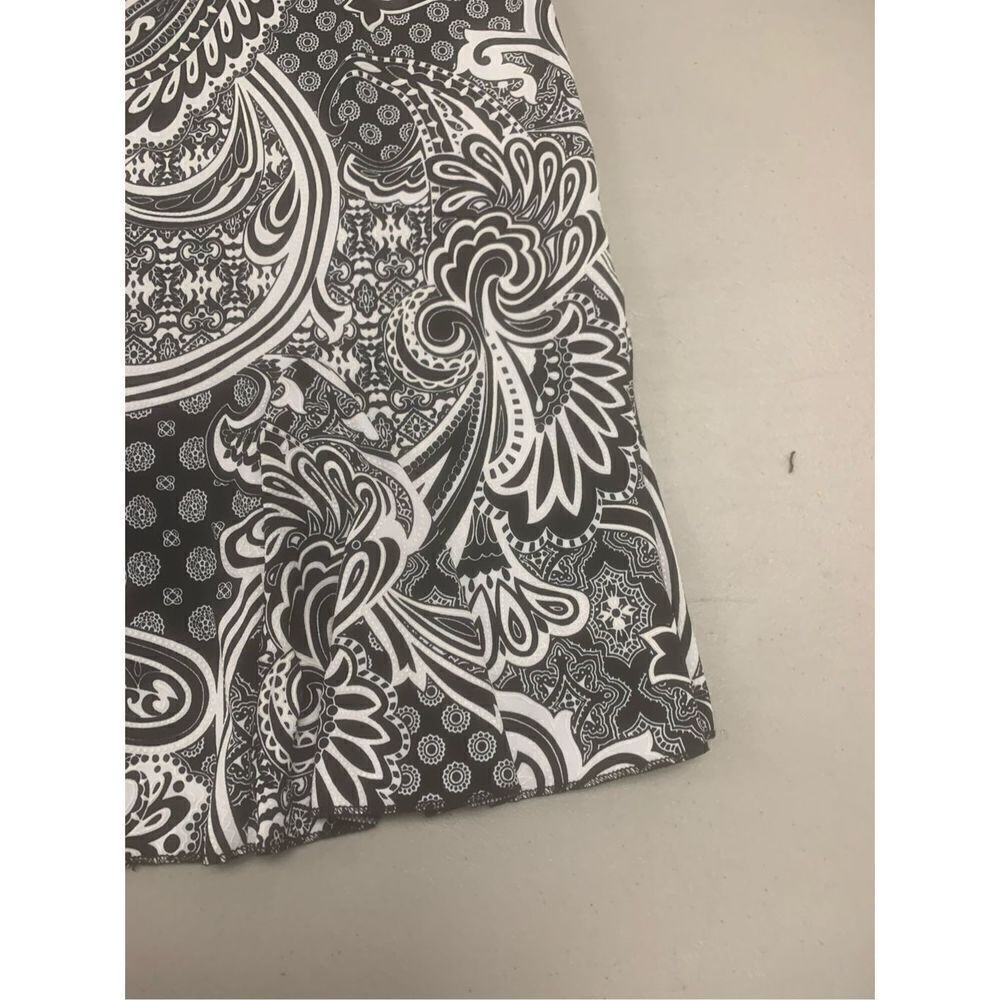 Paisley Patterned Skirt - Picture 2 of 6